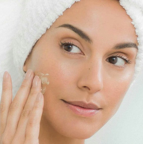 Skincare for dry skin from royalskinshop.com